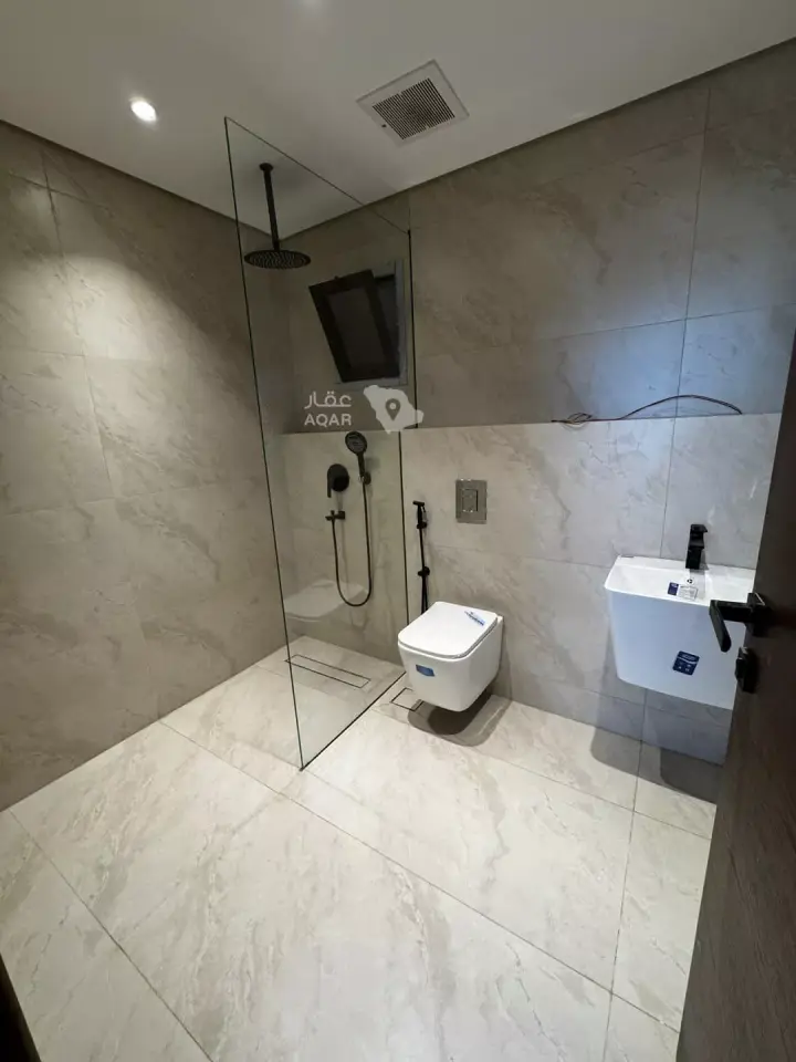 2 bedroom apartment in Al Nahda, Jeddah 5