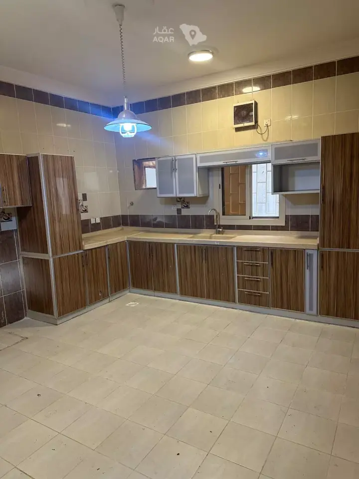 4 bedroom apartment in Abhur North, Jeddah 4