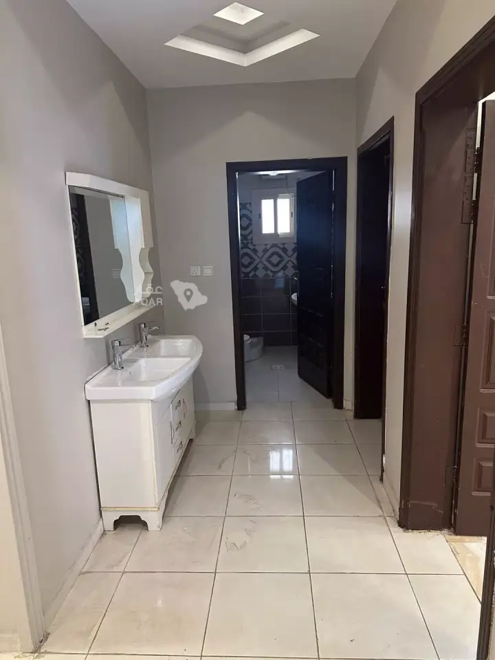 4 bedroom apartment in Abhur North, Jeddah 6