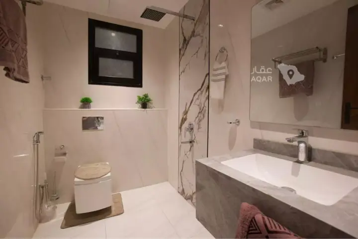 شقة 4 غرف في الحمرا، الخبر 13