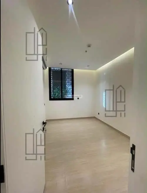 3 bedroom apartment in Ishbiliyah, Riyadh 3