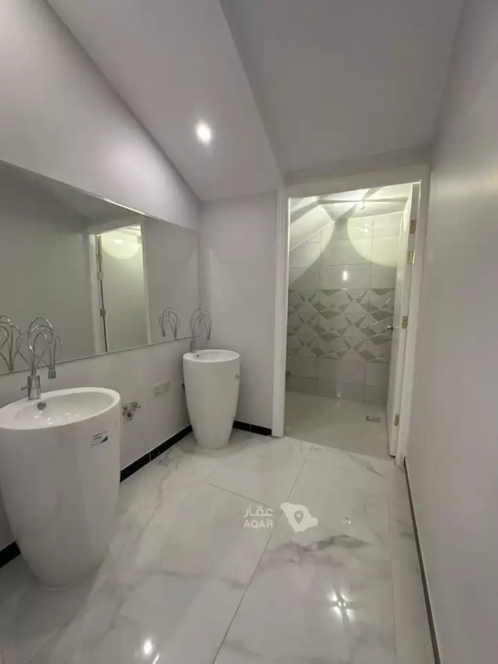 7 bedroom villa in Al Rawabi, Madinah 2