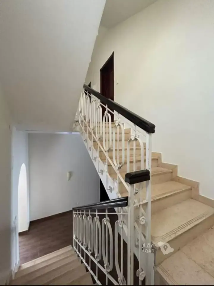 4 bedroom villa in Al Ranuna, Madinah 3