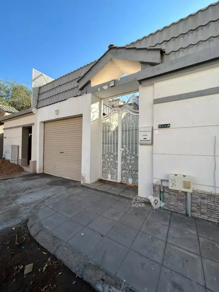 4 bedroom villa in Al Ranuna, Madinah 6