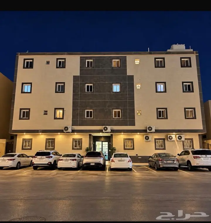 3 bedroom apartment in Dhahrat Laban, Riyadh 12