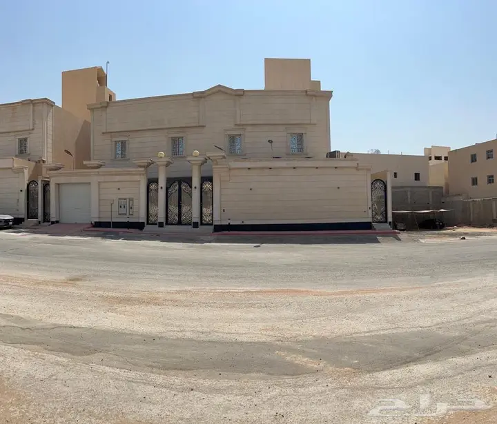 4 bedroom villa in Al Bayan, Riyadh 3