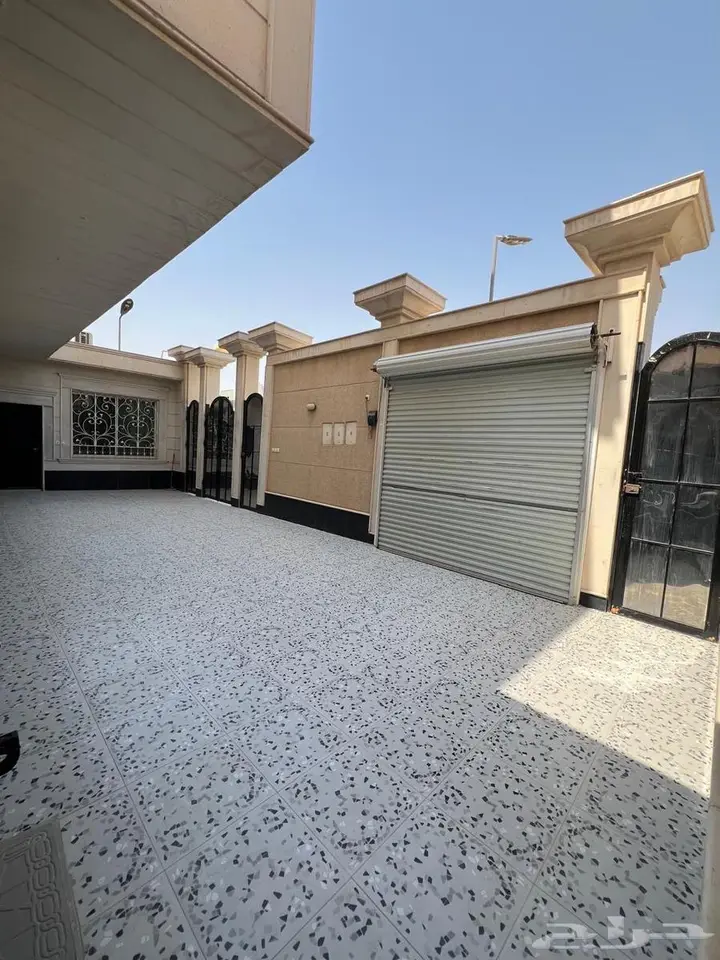 4 bedroom villa in Al Bayan, Riyadh 13