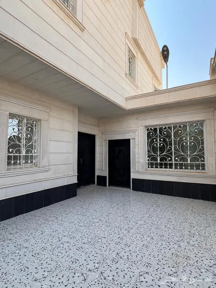4 bedroom villa in Al Bayan, Riyadh 6
