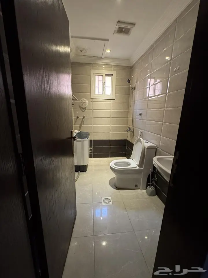 2 bedroom apartment in Al Hamdaniyah, Jeddah 11