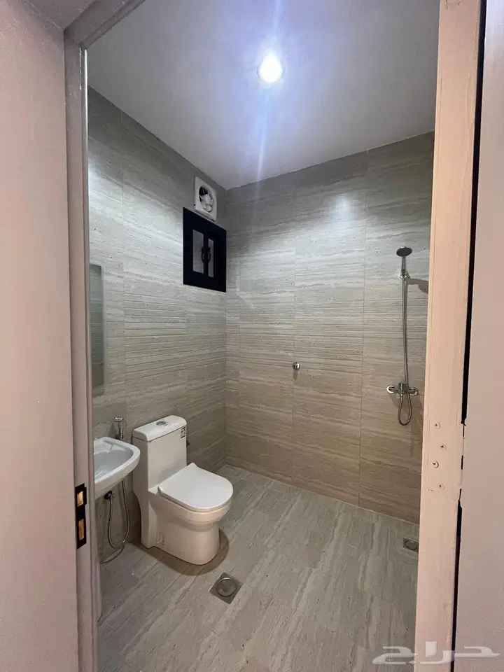 8 bedroom villa in As Salhiyah, Jeddah 28