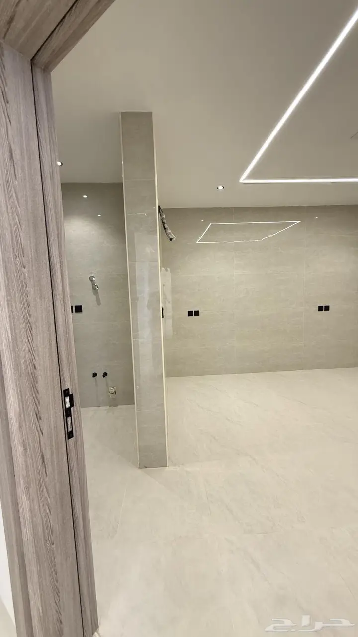 4 bedroom apartment in Uhud, Eastern Province 7