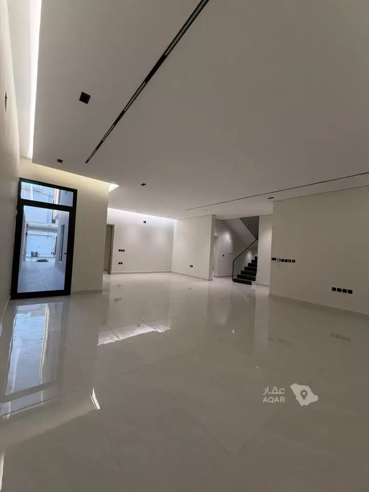 3 bedroom villa in Al Maizilah, Riyadh 3