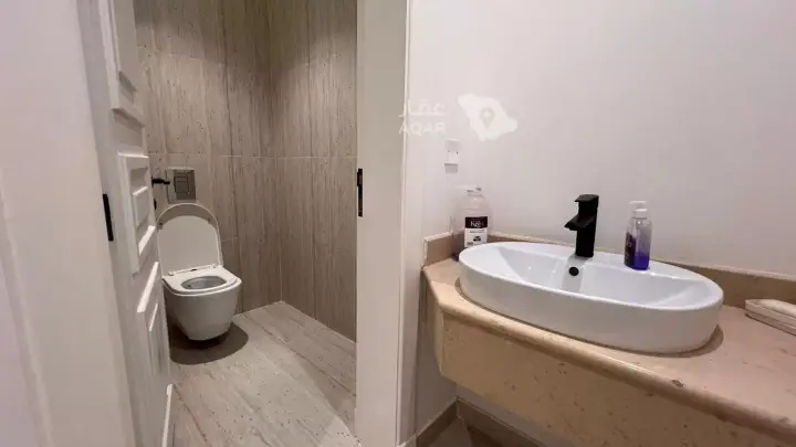 3 bedroom apartment in Al Wahah, Riyadh 11