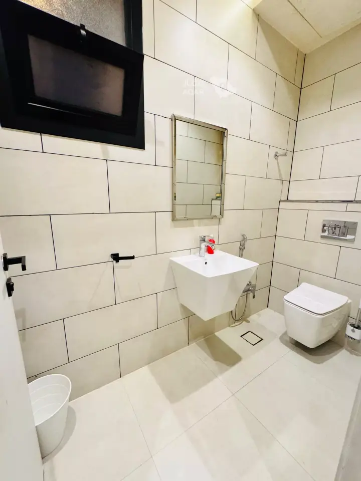 3 bedroom apartment in Granada, Riyadh 3