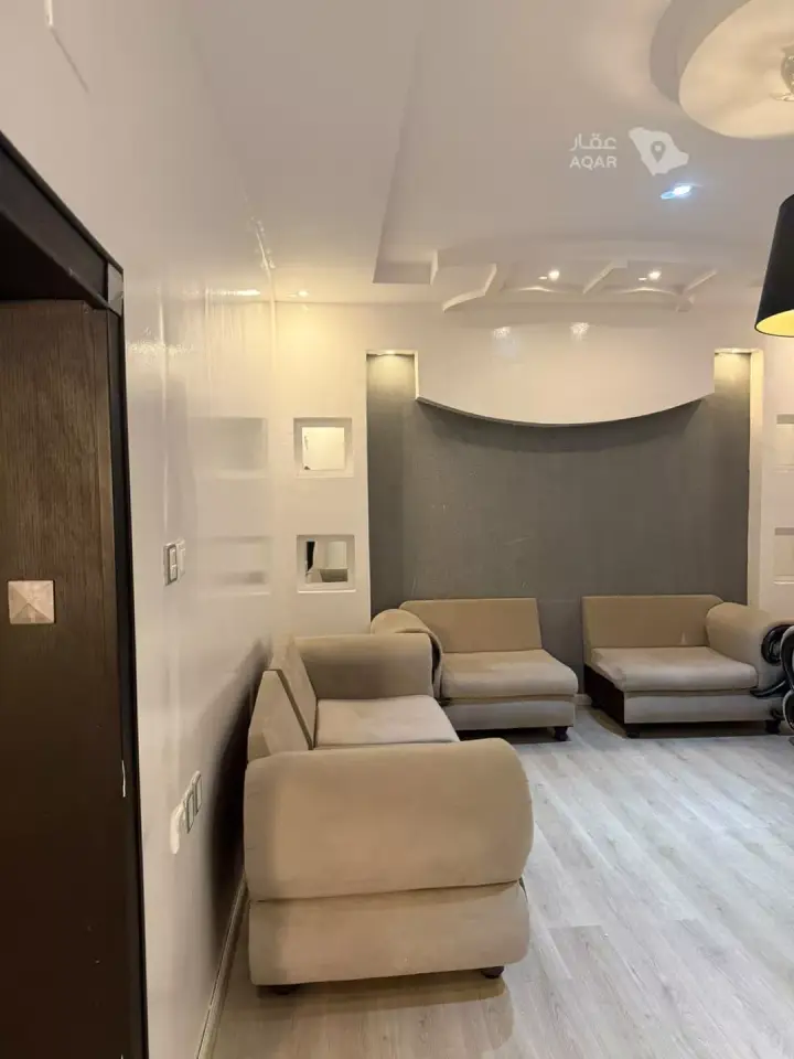 4 bedroom apartment in Al Nahda, Khamis Mushait 23