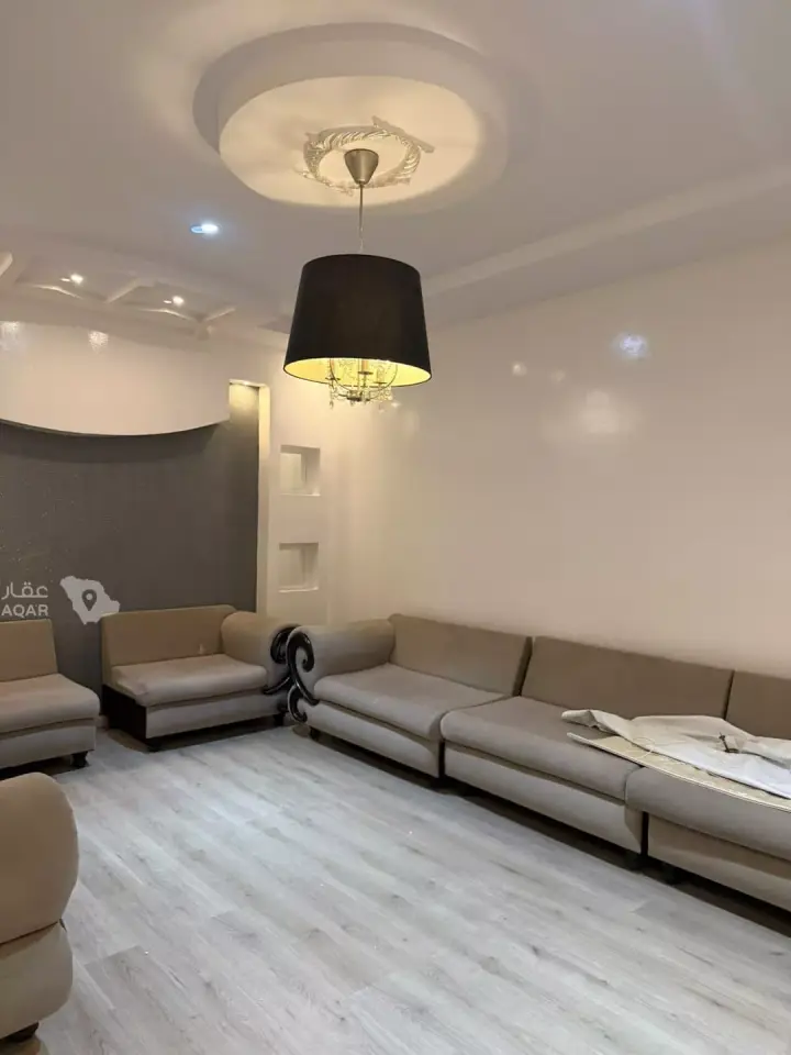 4 bedroom apartment in Al Nahda, Khamis Mushait 6
