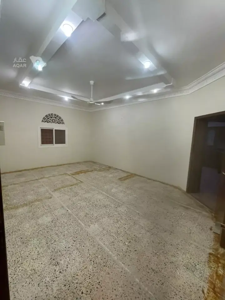 3 bedroom villa in Al Qafilah, Khamis Mushait 9