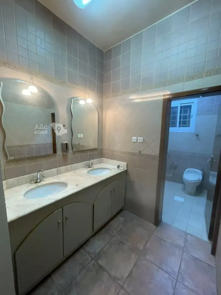 3 bedroom villa in Al Qafilah, Khamis Mushait 3