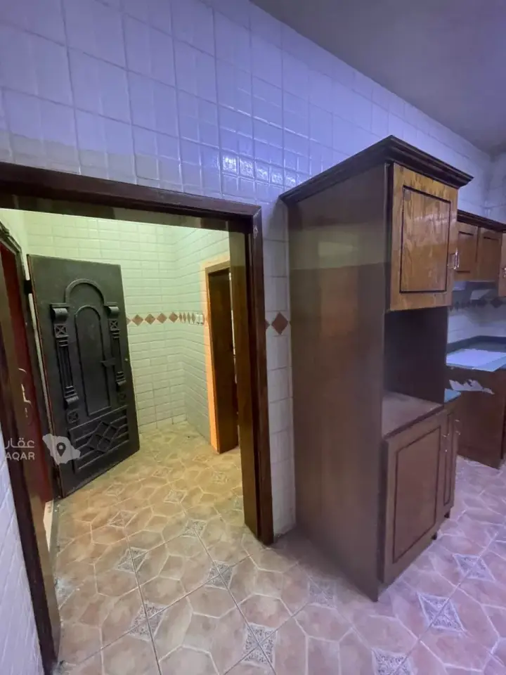 3 bedroom villa in Al Qafilah, Khamis Mushait 14