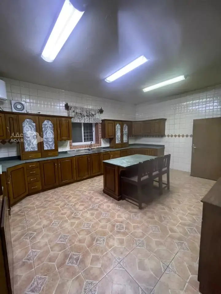 3 bedroom villa in Al Qafilah, Khamis Mushait 12