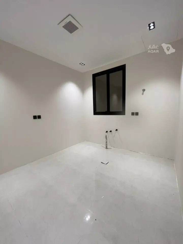 3 bedroom apartment in Dhahrat Laban, Riyadh 8