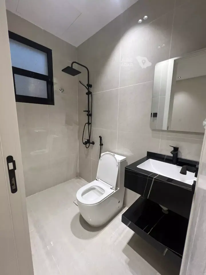 3 bedroom apartment in Dhahrat Laban, Riyadh 5