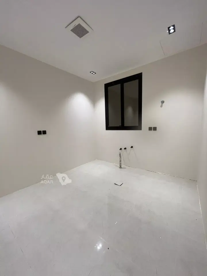3 bedroom apartment in Dhahrat Laban, Riyadh 8