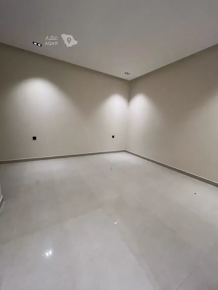 3 bedroom apartment in Dhahrat Laban, Riyadh 4