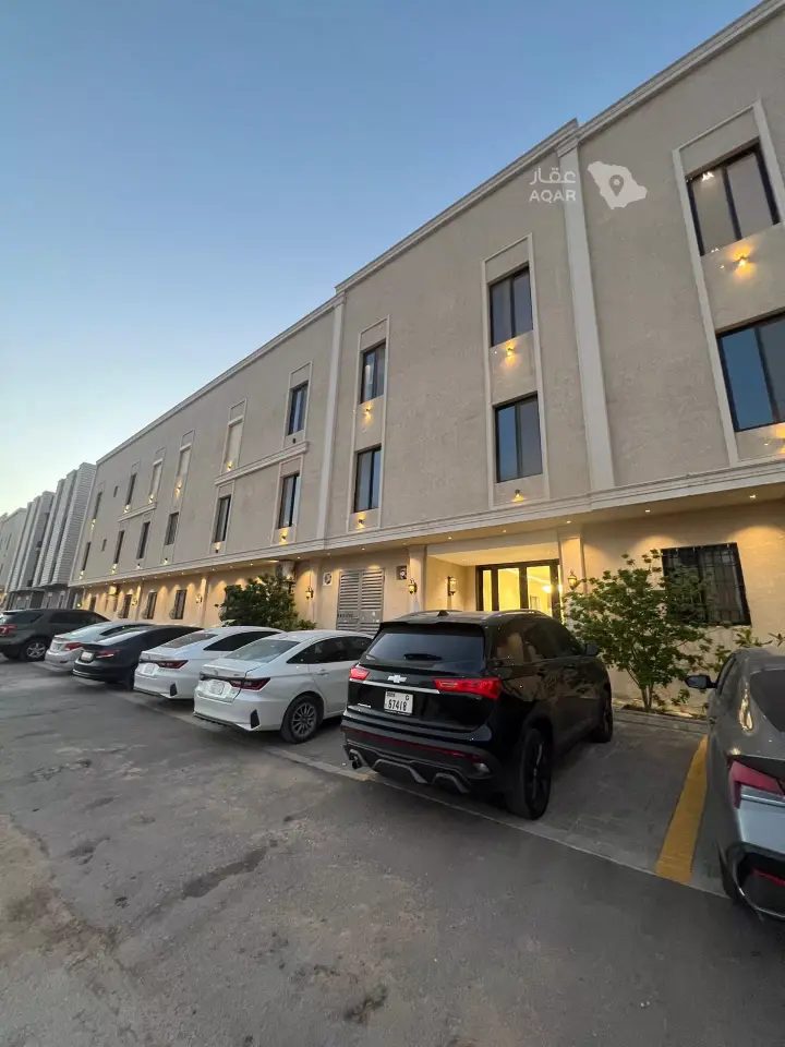 3 bedroom apartment in Dhahrat Laban, Riyadh
