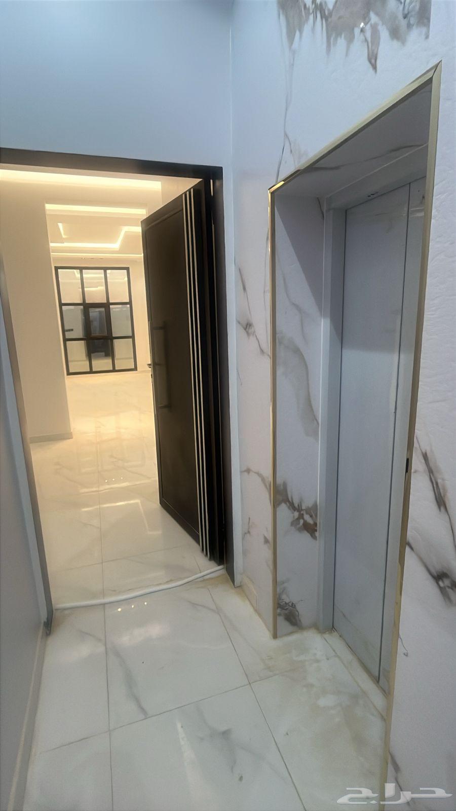 3 bedroom apartment in Al Bayan 6