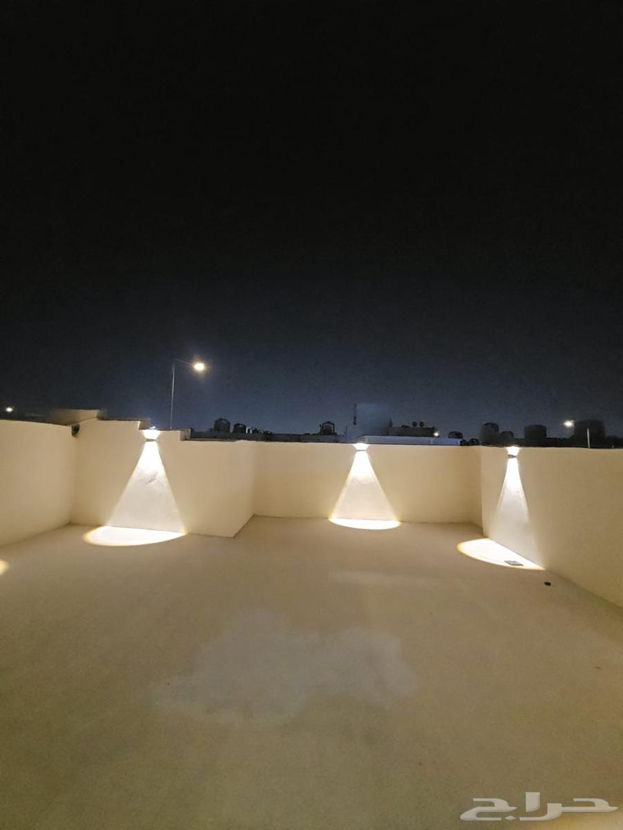 5 bedroom apartment in Al Janadriyah 3