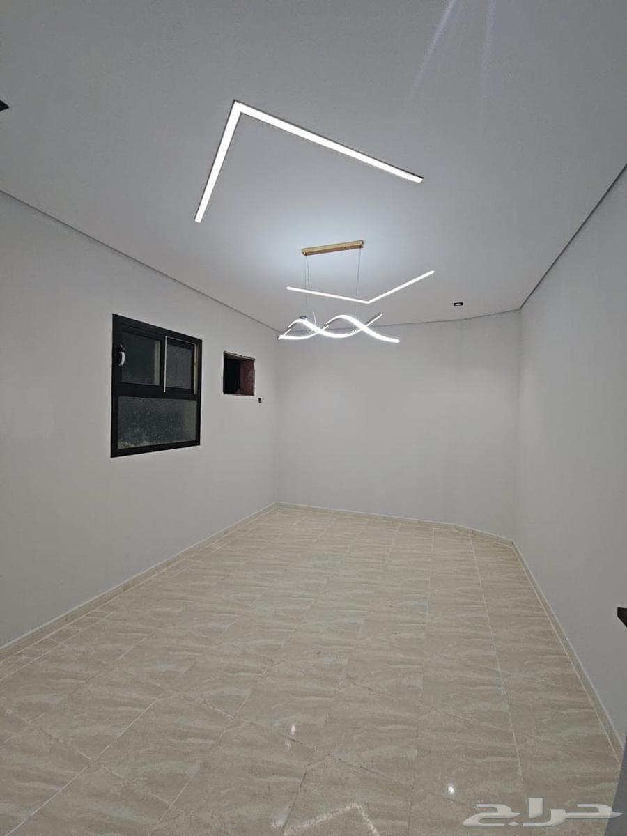 5 bedroom apartment in Al Janadriyah 6