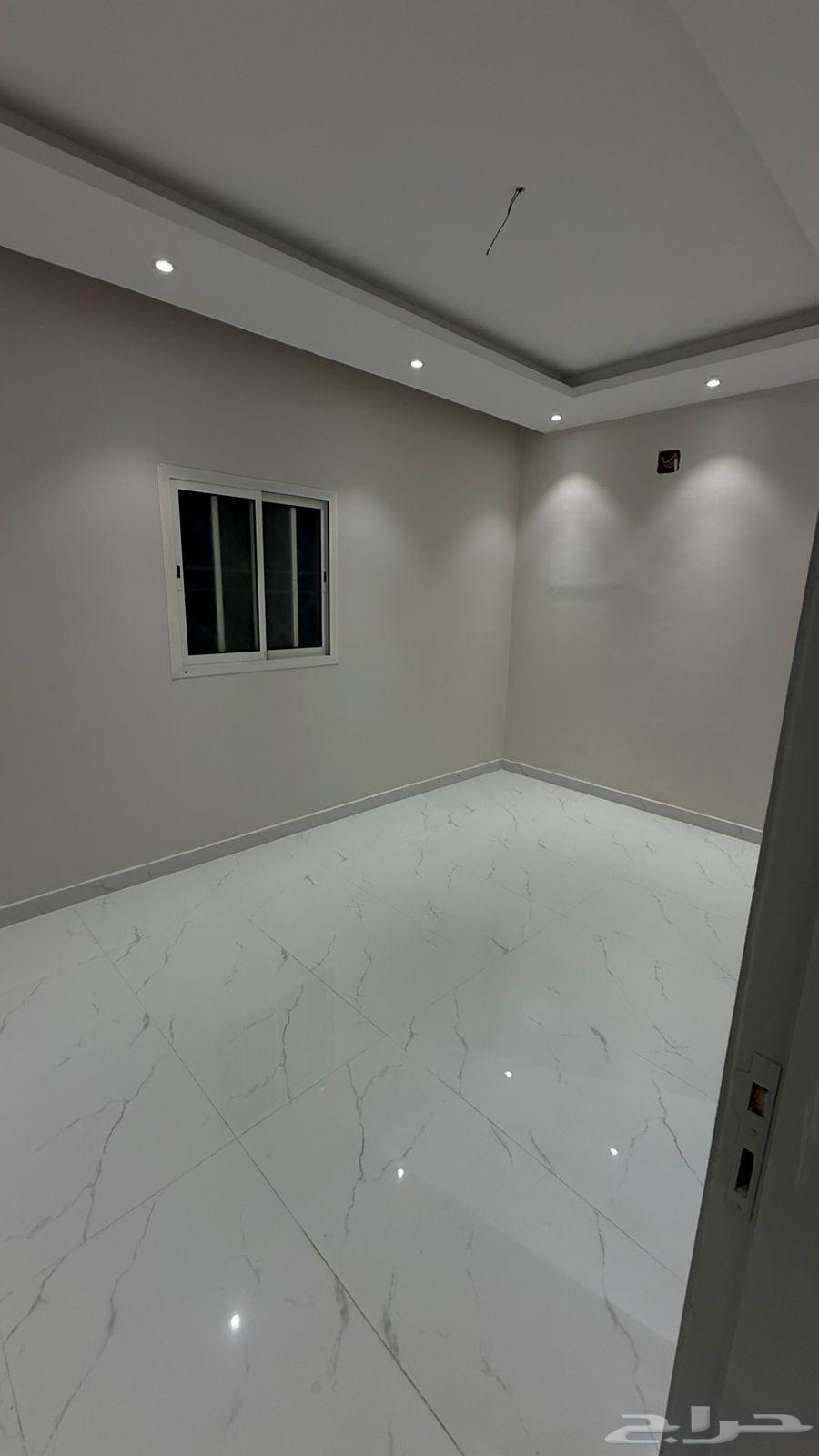 5 bedroom apartment in Al Rimal 2