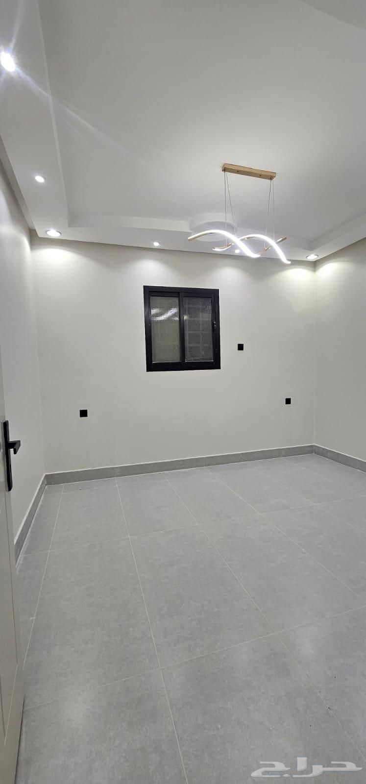 6 bedroom villa in Al Janadriyah 5
