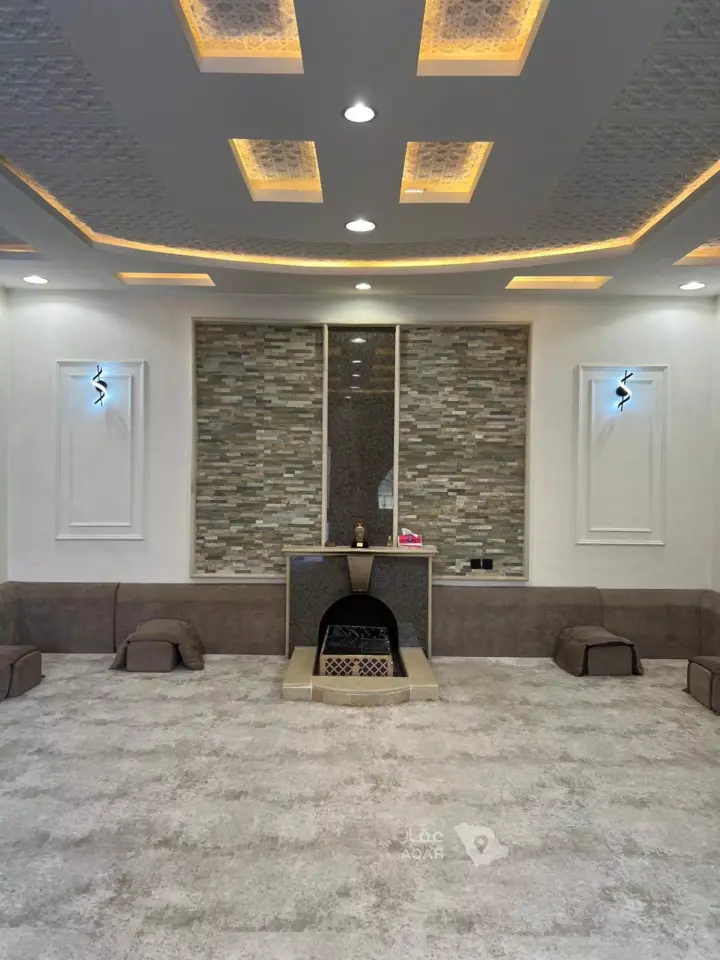 4 bedroom villa in Ash Sharq, Riyadh 18