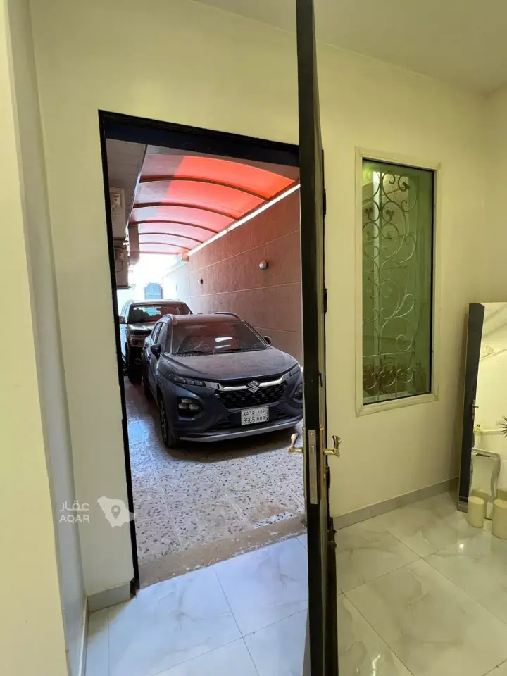 4 bedroom villa in Ash Sharq, Riyadh 13