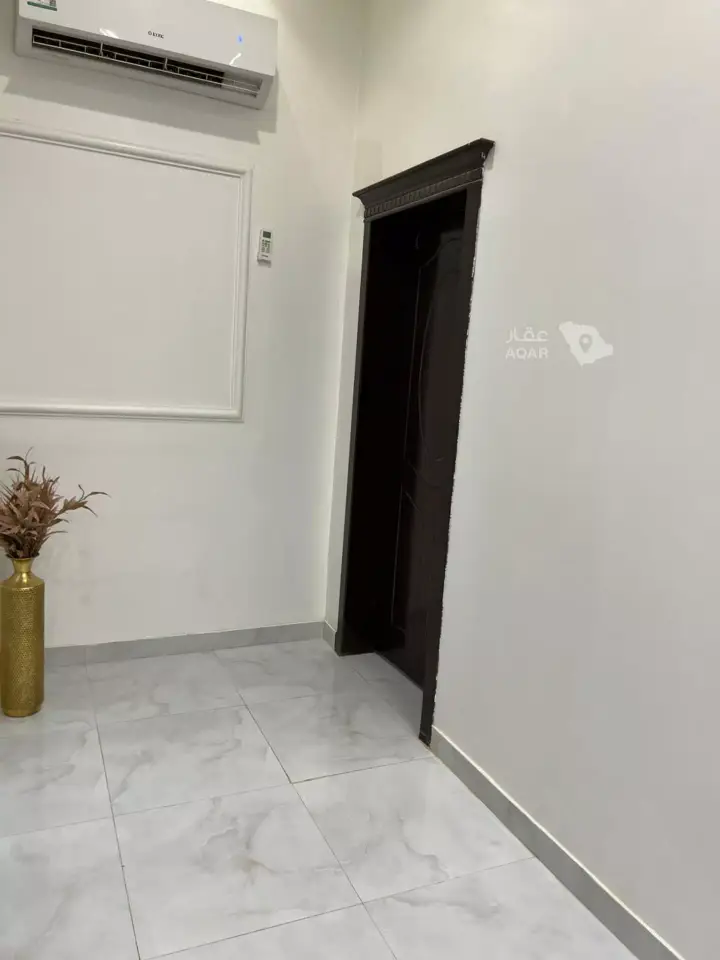 4 bedroom villa in Ash Sharq, Riyadh 7