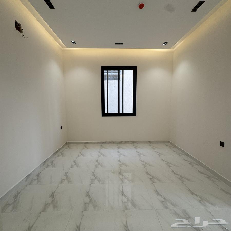 4 bedroom apartment in Al Zahrah 4