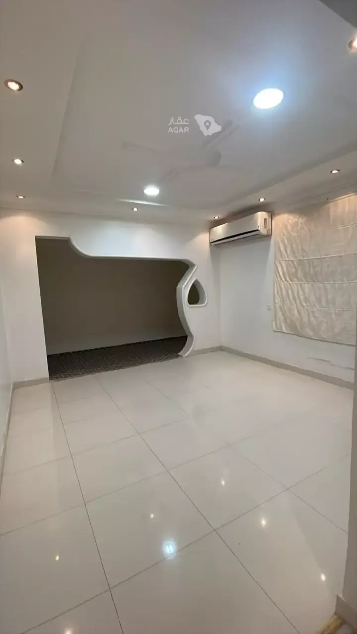 3 bedroom apartment in Al Zahrah, Riyadh 11