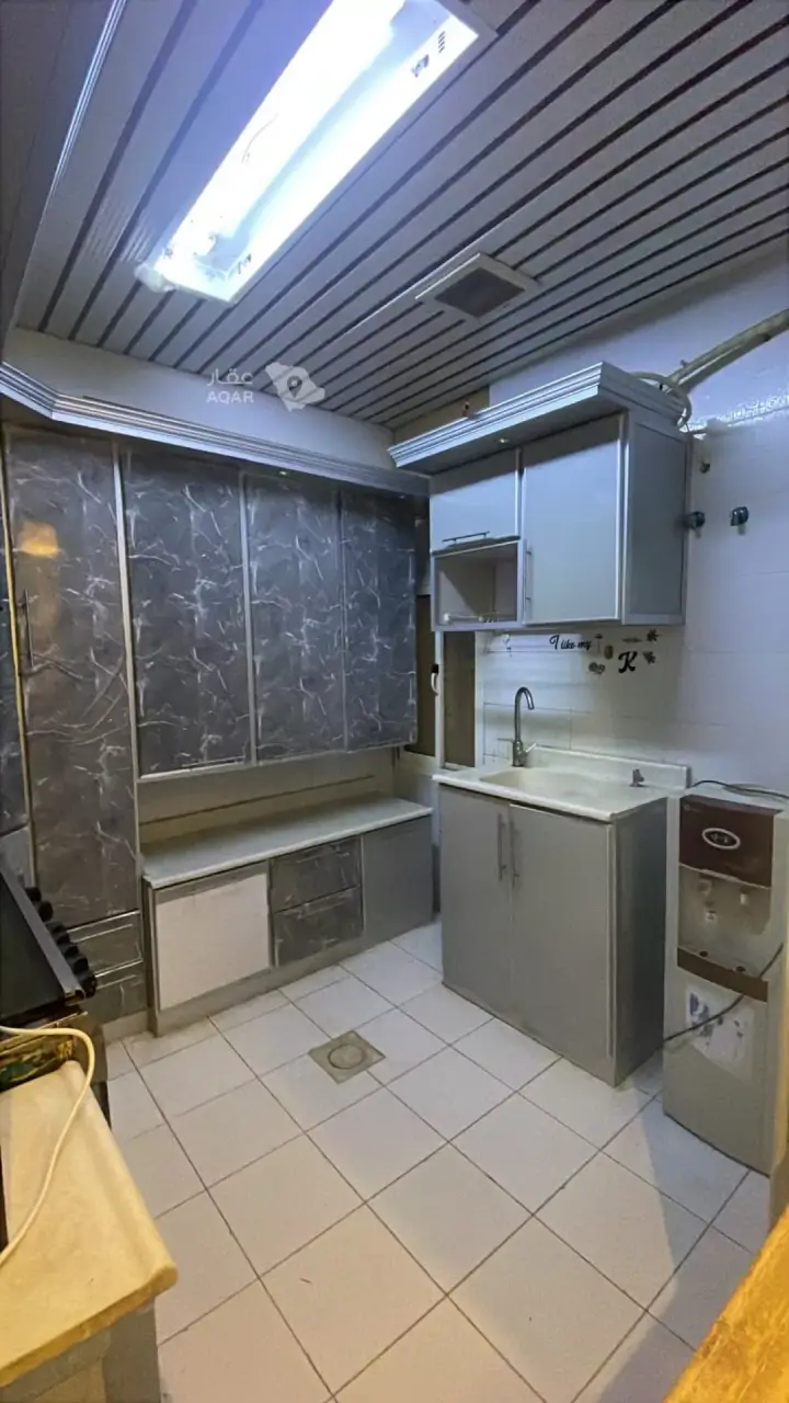 3 bedroom apartment in Al Zahrah, Riyadh 12