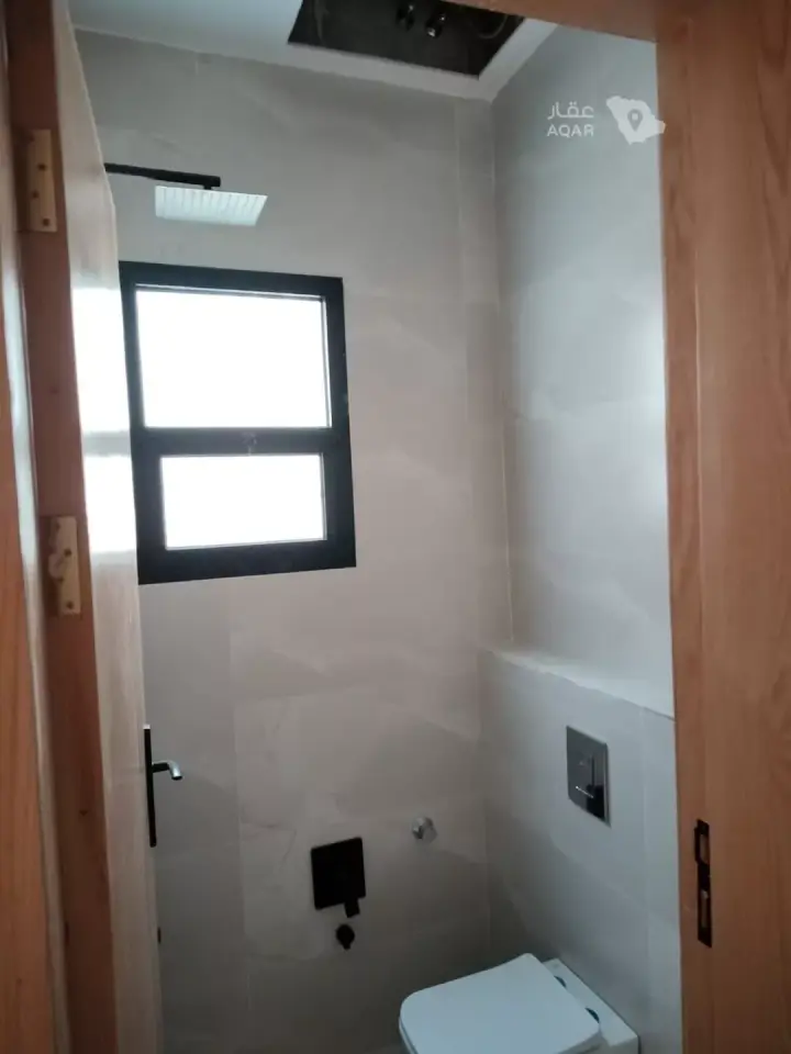 7 bedroom villa in An Nadhim, Riyadh 2
