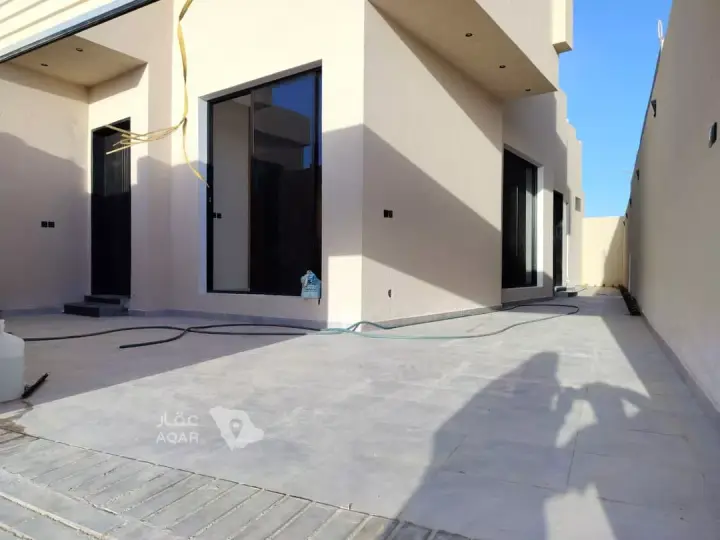 7 bedroom villa in An Nadhim, Riyadh 14