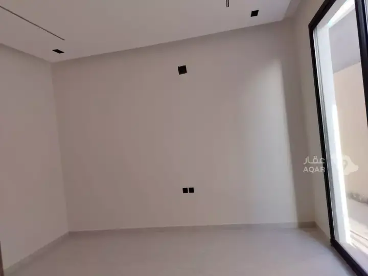 7 bedroom villa in An Nadhim, Riyadh 4