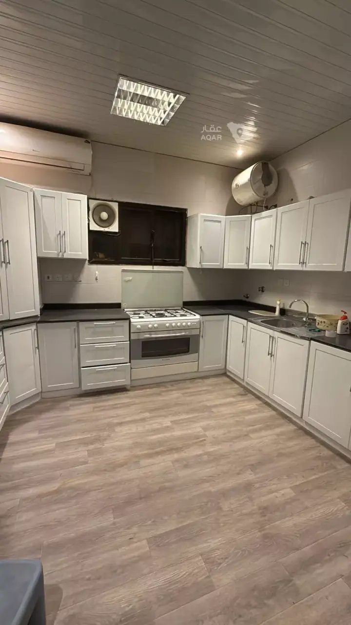 7 bedroom villa in Salah Ad Din, Riyadh 10