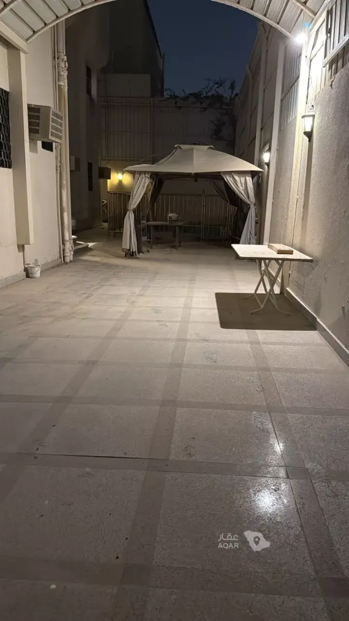 7 bedroom villa in Salah Ad Din, Riyadh 12
