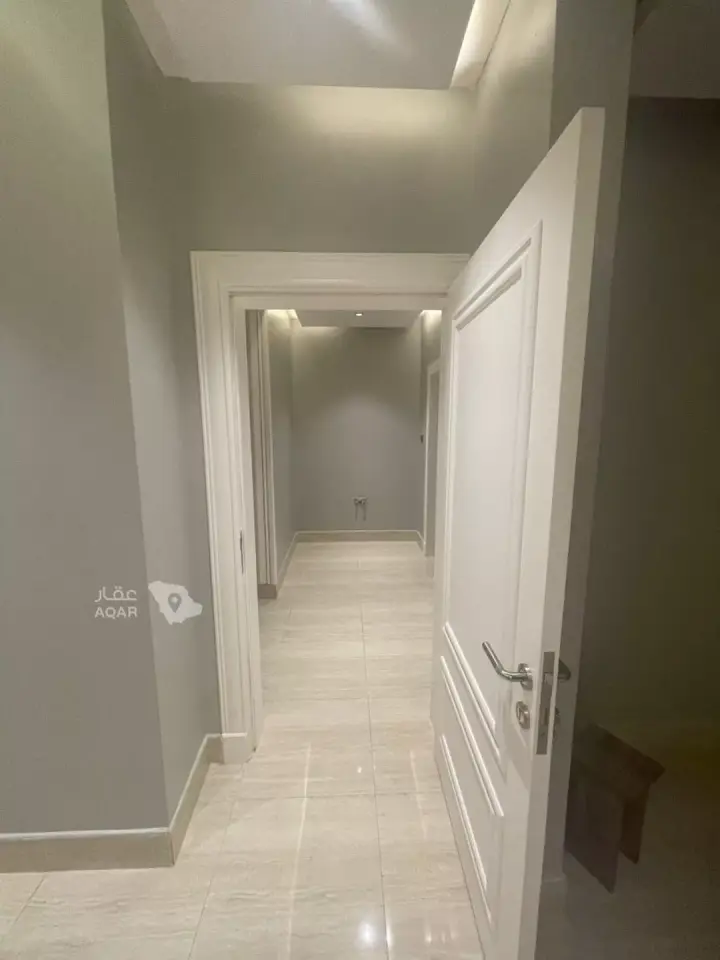 4 bedroom apartment in Al Qairawan, Riyadh 6