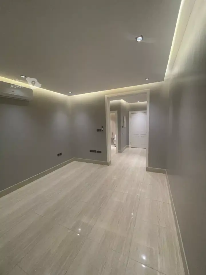 4 bedroom apartment in Al Qairawan, Riyadh 5