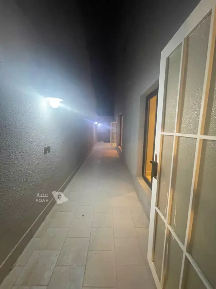 4 bedroom apartment in Al Qairawan, Riyadh 7