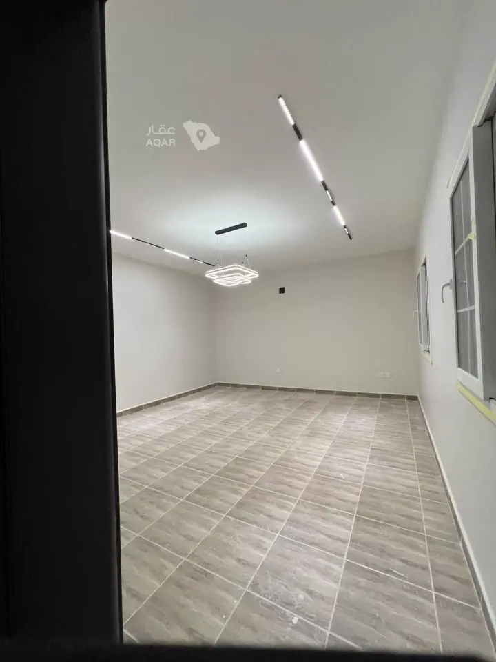 4 bedroom villa in Sidrah, Riyadh 18