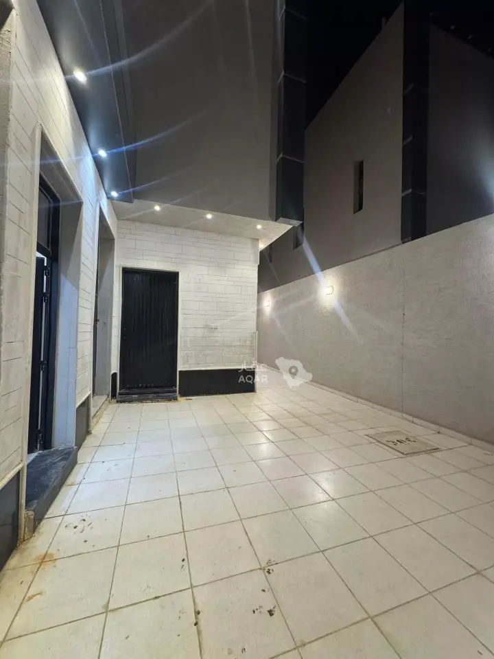 4 bedroom villa in Al Rimal, Riyadh 13